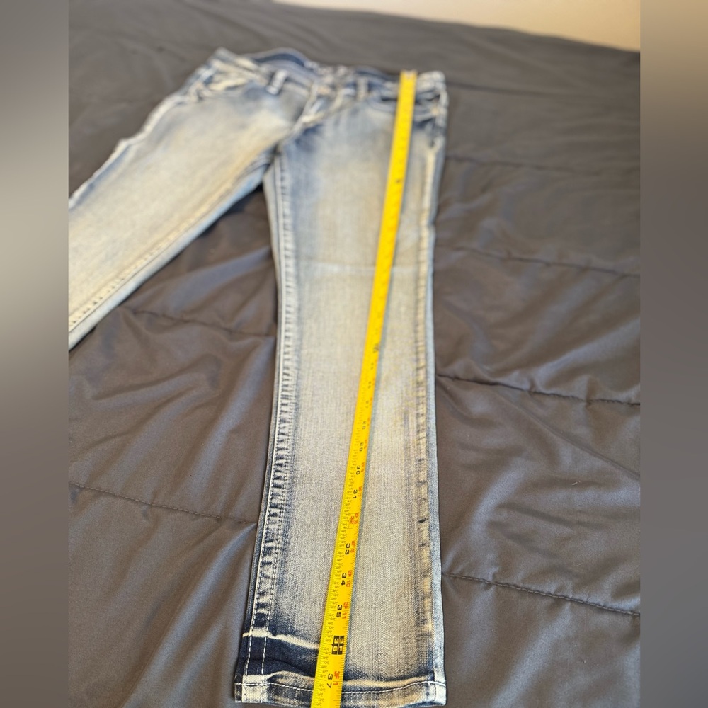 Rue21 Woman’s 11/12 Mid-Rise Skinny Jeans! - Picture 2 of 9
